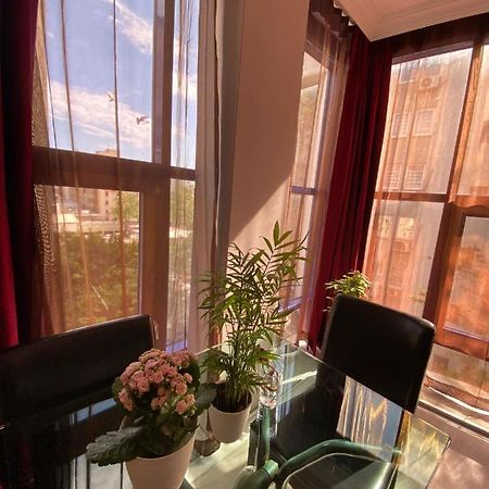 Анталия Центр Apartment Ngoại thất bức ảnh